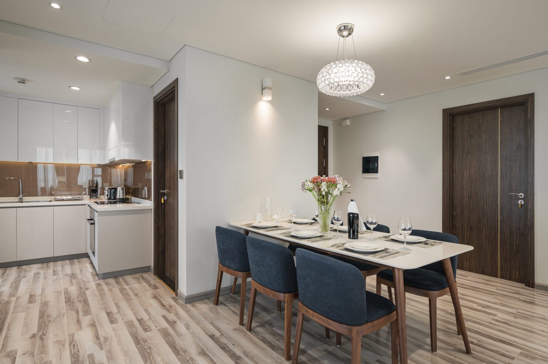 Nên có chiến lược bền vững khi chu kỳ bất động sản bước vào giai đoạn mới - Ảnh: Văn Phú