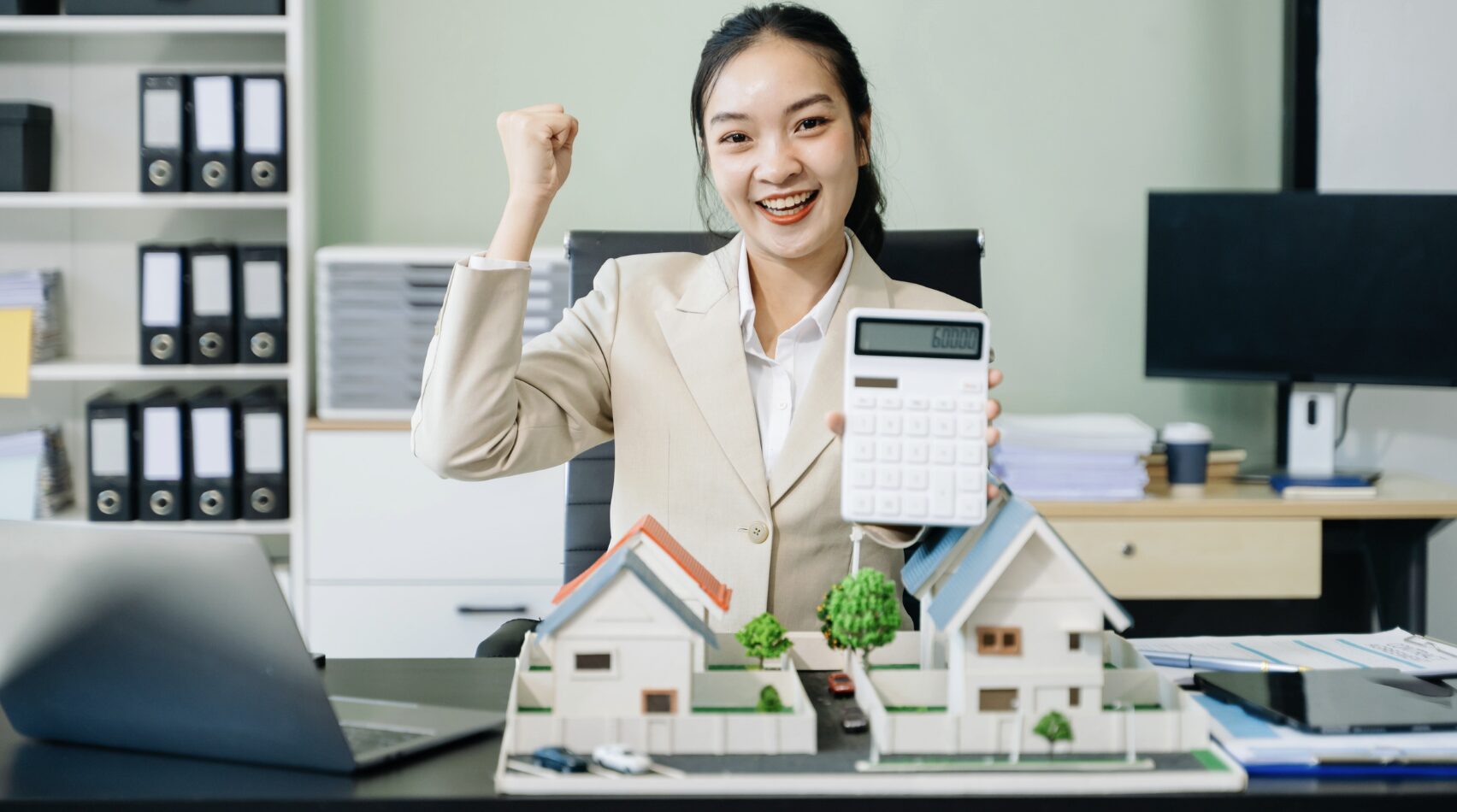 Người mua cần nhìn rõ bức tranh tài chính của chính mình. - Ảnh: Pinterest