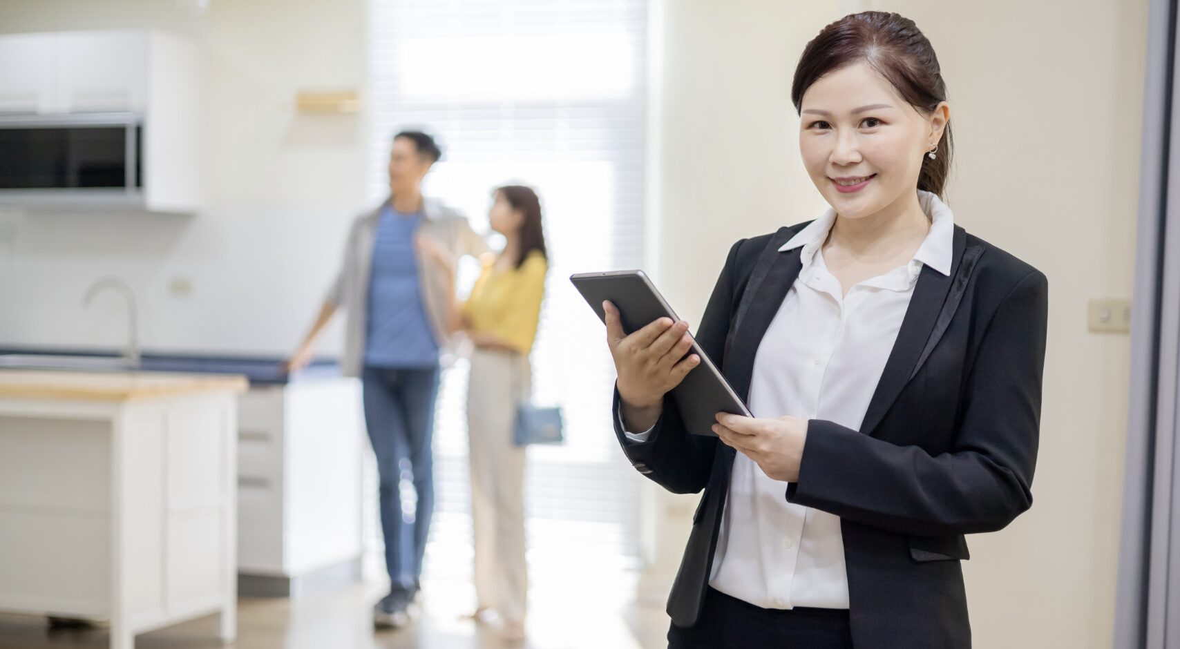 Người tư vấn giúp giảm rủi ro và đưa ra quyết định chính xác hơn - Ảnh: Pinterest