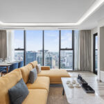 Xem nhà cùng “nóc nhà”: Khi tiêu chuẩn đàn ông và phụ nữ va chạm