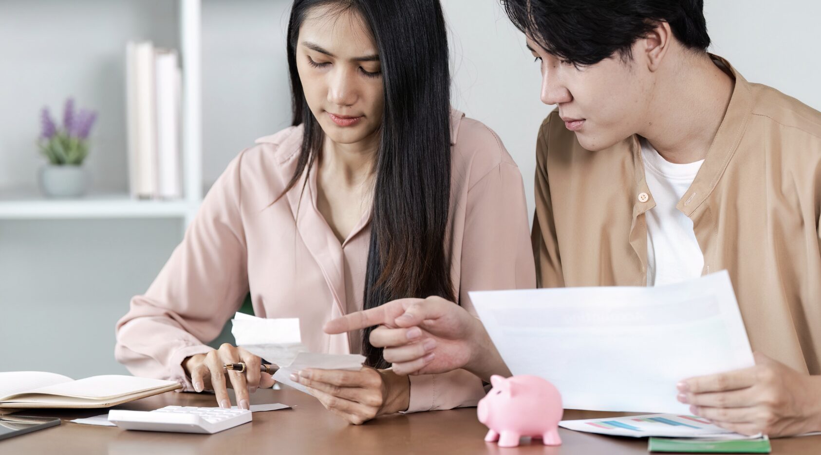 Quản lý tài chính cá nhân là biết cắt giảm những khoản chi không mang lại giá trị dài hạn cho cuộc sống - Ảnh: Pinterest