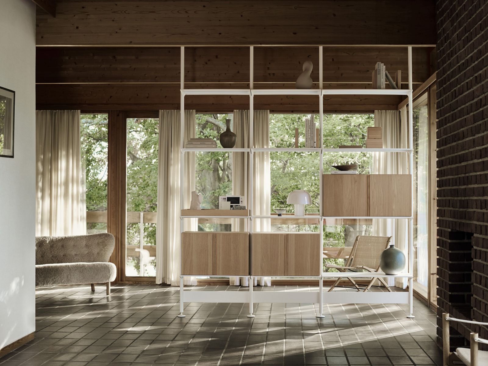 Vì sao nên dùng các loại vách ngăn để phân chia không gian trong nhà?